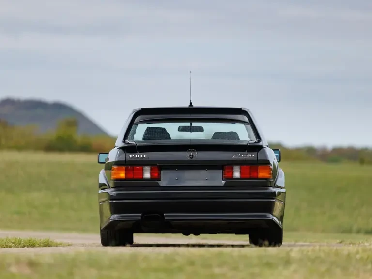 1990 Mercedes-Benz 190E 2.5-16 Evolution II - Image 9 of 31