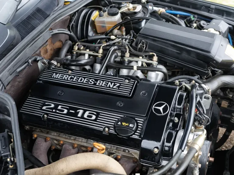 1990 Mercedes-Benz 190E 2.5-16 Evolution II - Image 4 of 31