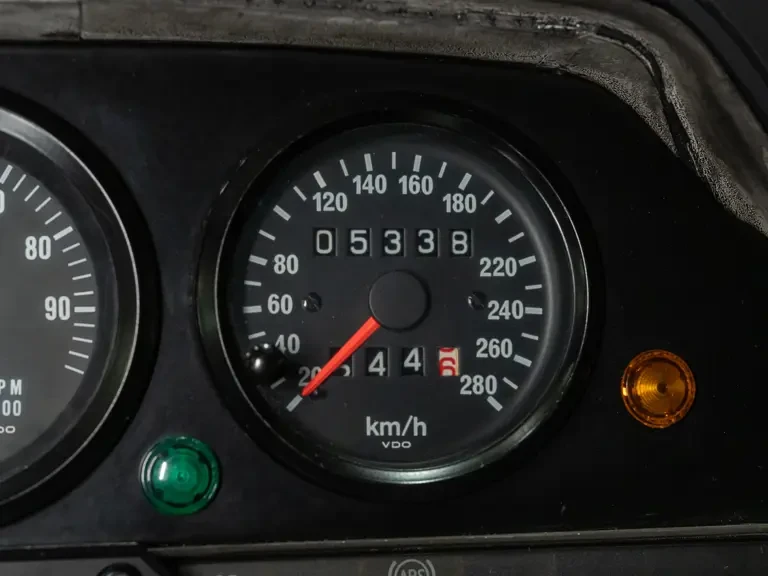1990 Mercedes-Benz 190E 2.5-16 Evolution II - Image 11 of 31