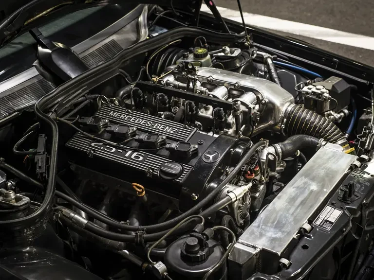 1990 Mercedes-Benz 190E 2.5-16 Evolution II - Image 4 of 12