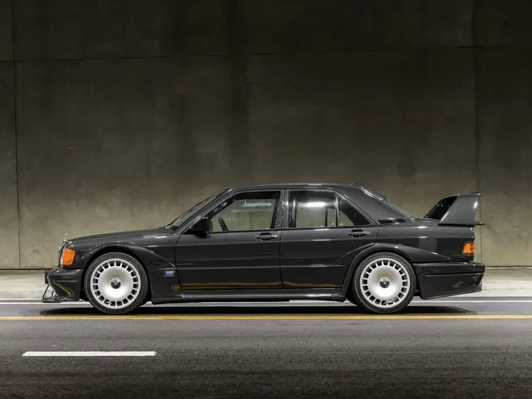 1990 Mercedes-Benz 190E 2.5-16 Evolution II - Image 6 of 31
