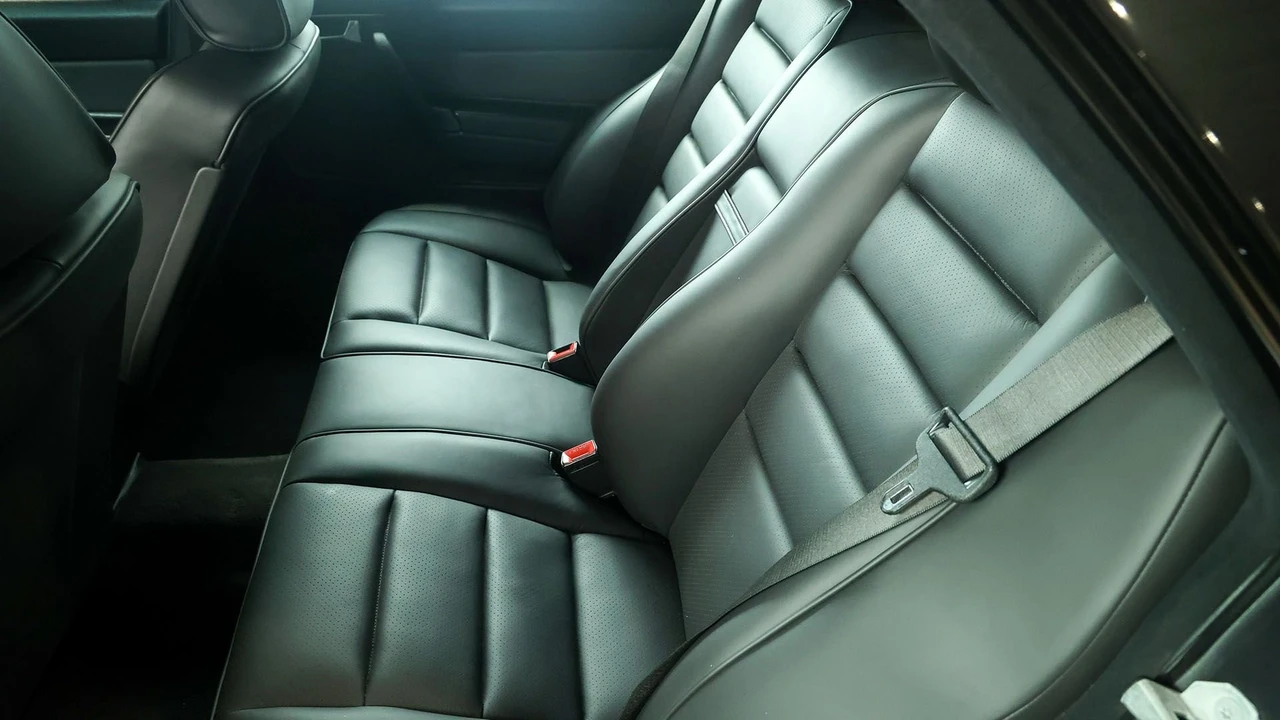 1990 Mercedes-Benz 190E 2.5-16 Evolution II - Image 3 of 31