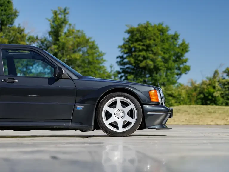 1990 Mercedes-Benz 190E 2.5-16 Evolution II - Image 22 of 31
