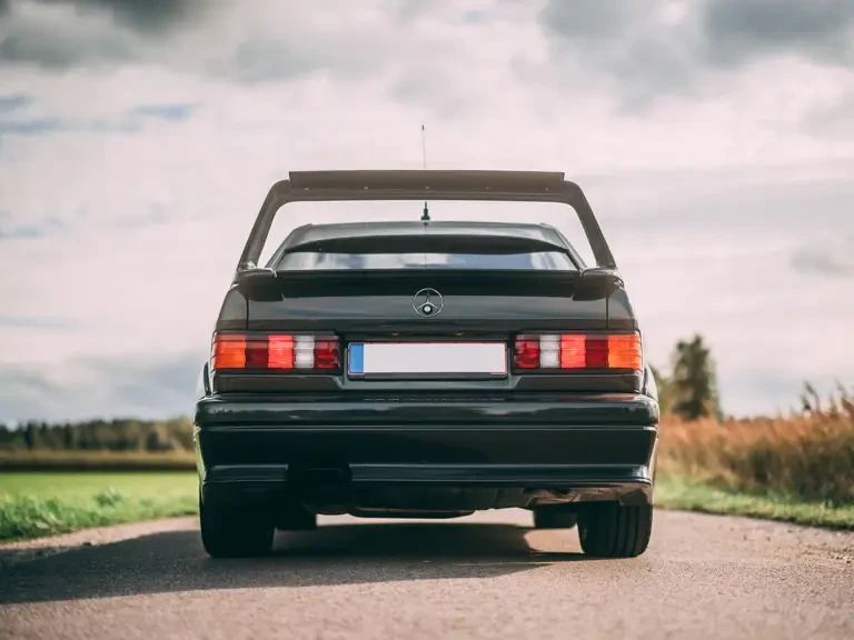 1990 Mercedes-Benz 190E 2.5-16 Evolution II - Image 27 of 31