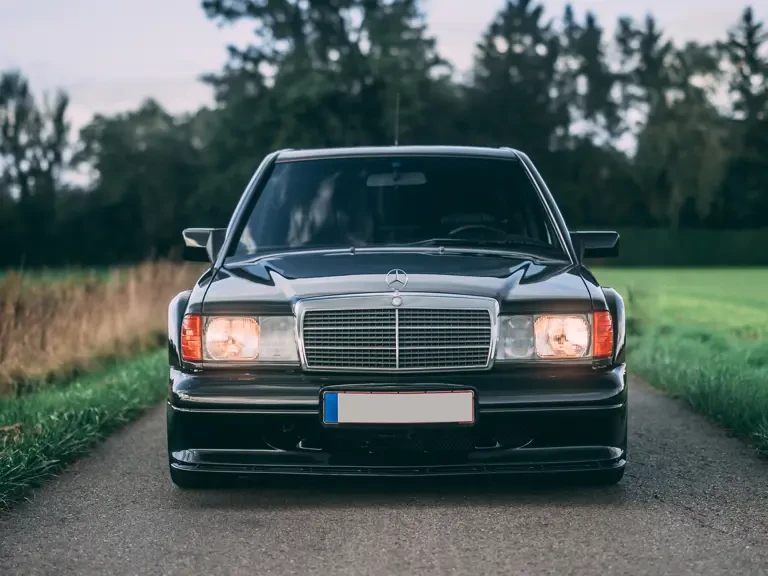 1990 Mercedes-Benz 190E 2.5-16 Evolution II - Image 9 of 31
