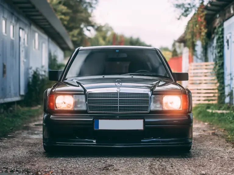 1990 Mercedes-Benz 190E 2.5-16 Evolution II - Image 26 of 31