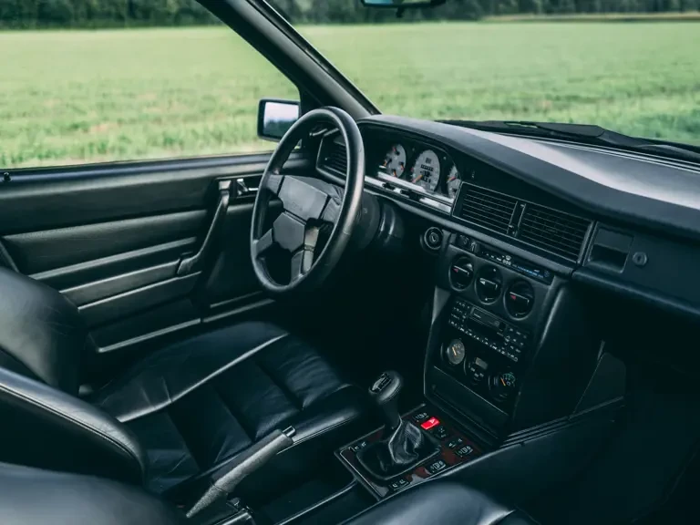 1990 Mercedes-Benz 190E 2.5-16 Evolution II - Image 6 of 31