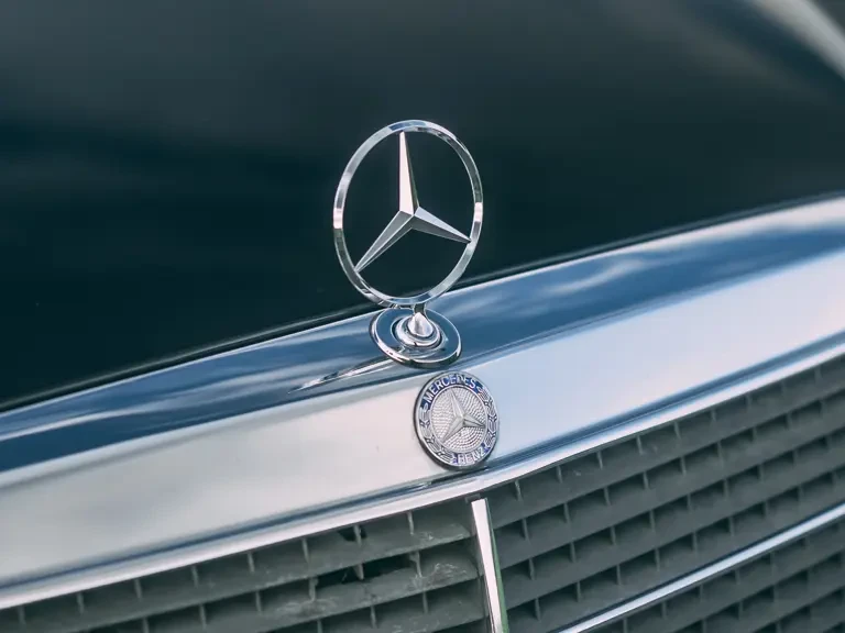 1990 Mercedes-Benz 190E 2.5-16 Evolution II - Image 7 of 31