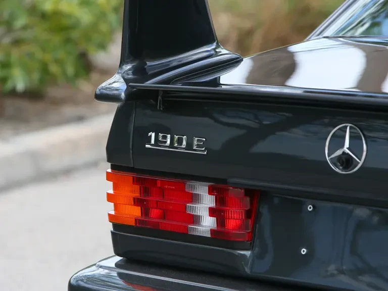 1990 Mercedes-Benz 190E 2.5-16 Evolution II - Image 26 of 31