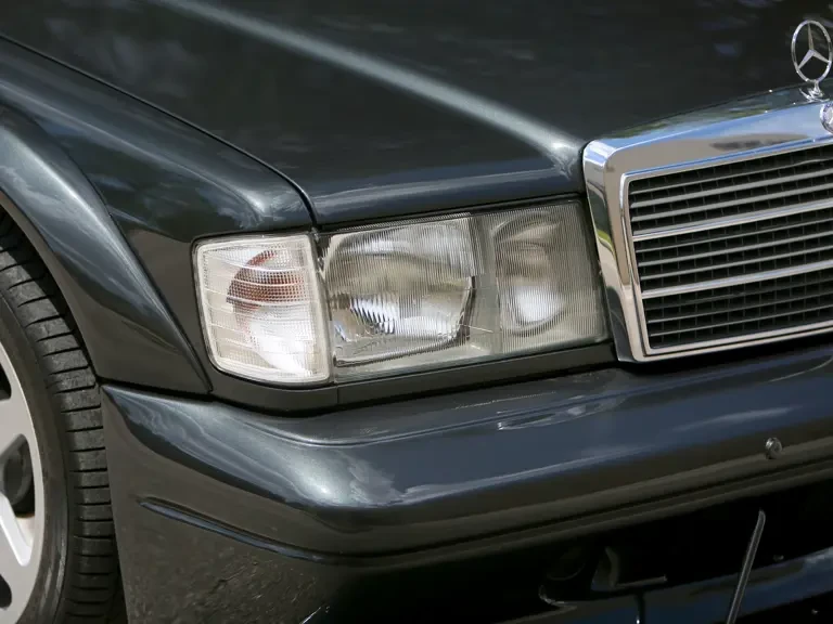 1990 Mercedes-Benz 190E 2.5-16 Evolution II - Image 11 of 31