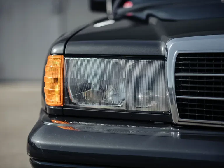 1990 Mercedes-Benz 190E 2.5-16 Evolution II - Image 14 of 31
