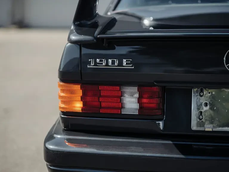 1990 Mercedes-Benz 190E 2.5-16 Evolution II - Image 12 of 31