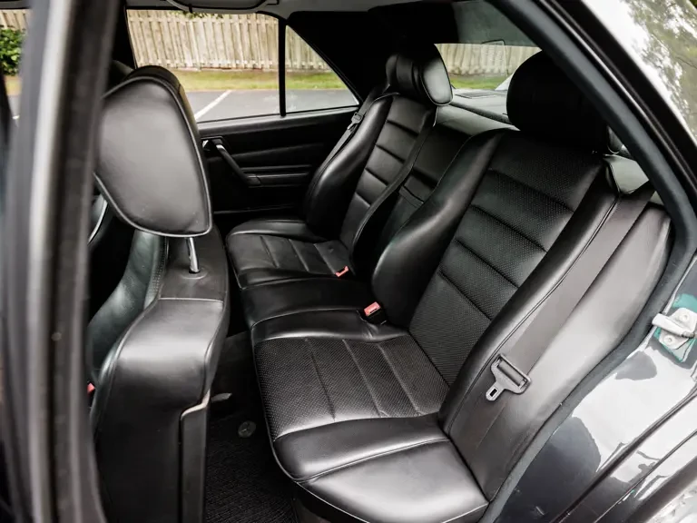 1990 Mercedes-Benz 190E 2.5-16 Evolution II - Image 21 of 31