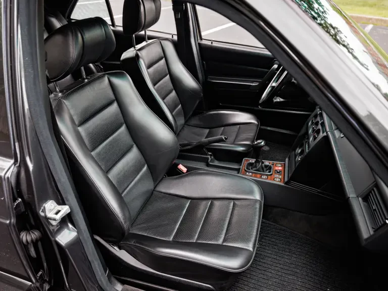 1990 Mercedes-Benz 190E 2.5-16 Evolution II - Image 23 of 31