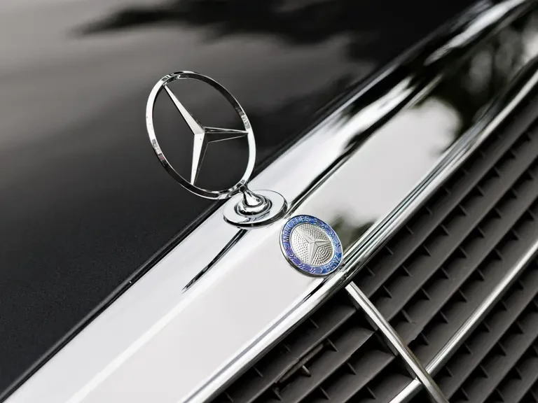 1990 Mercedes-Benz 190E 2.5-16 Evolution II - Image 7 of 31