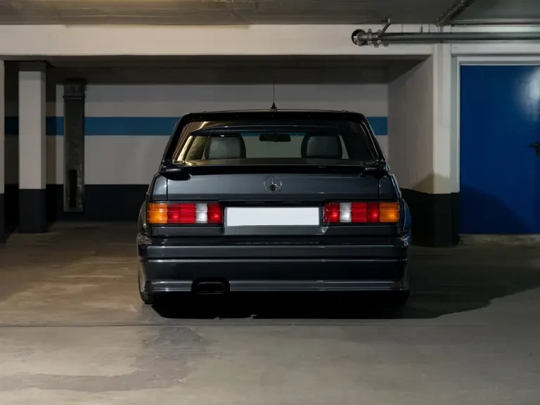 1990 Mercedes-Benz 190E 2.5-16 Evolution II - Image 8 of 31