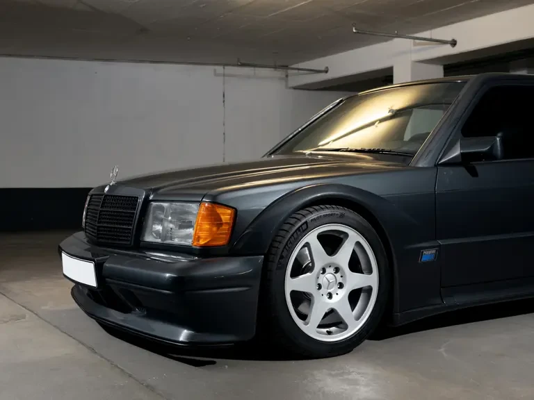 1990 Mercedes-Benz 190E 2.5-16 Evolution II - Image 27 of 31