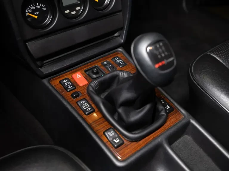 1990 Mercedes-Benz 190E 2.5-16 Evolution II - Image 23 of 31