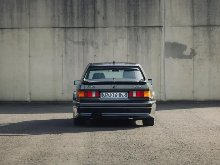 1990 Mercedes-Benz 190E 2.5-16 Evolution II - Image 9 of 31