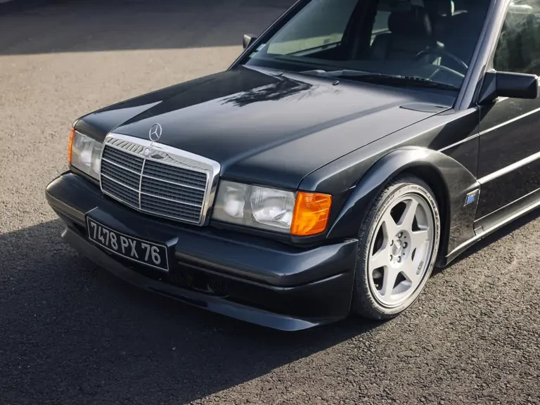1990 Mercedes-Benz 190E 2.5-16 Evolution II - Image 29 of 31