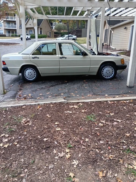 1990 Mercedes-Benz 190E - Image 8 of 8