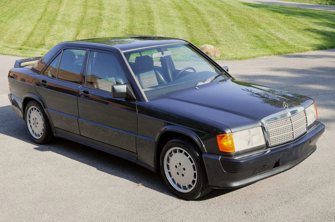 1990 Mercedes-Benz 190E 2.3-16 & 2.5-16 - Image 11 of 31