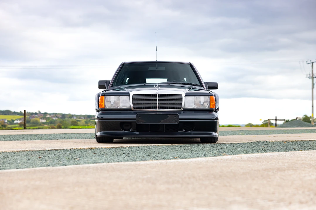 1990 Mercedes-Benz 190E 2.5-16 Evolution II - Image 10 of 31