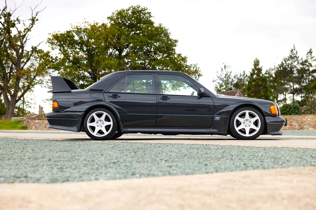 1990 Mercedes-Benz 190E 2.5-16 Evolution II - Image 4 of 31