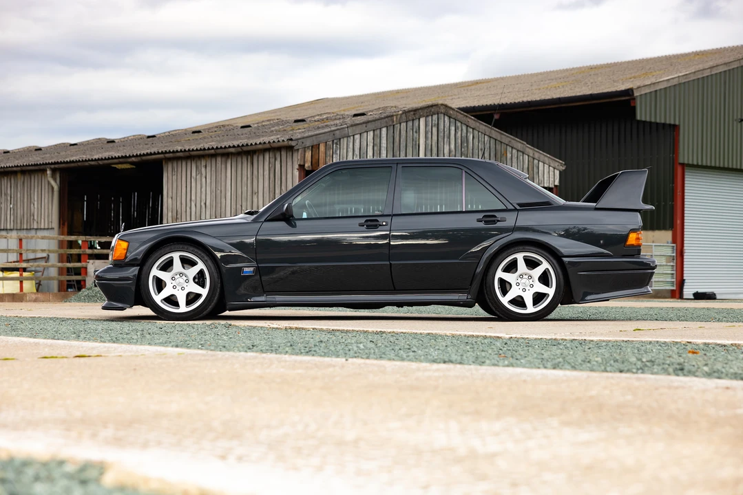 1990 Mercedes-Benz 190E 2.5-16 Evolution II - Image 8 of 31