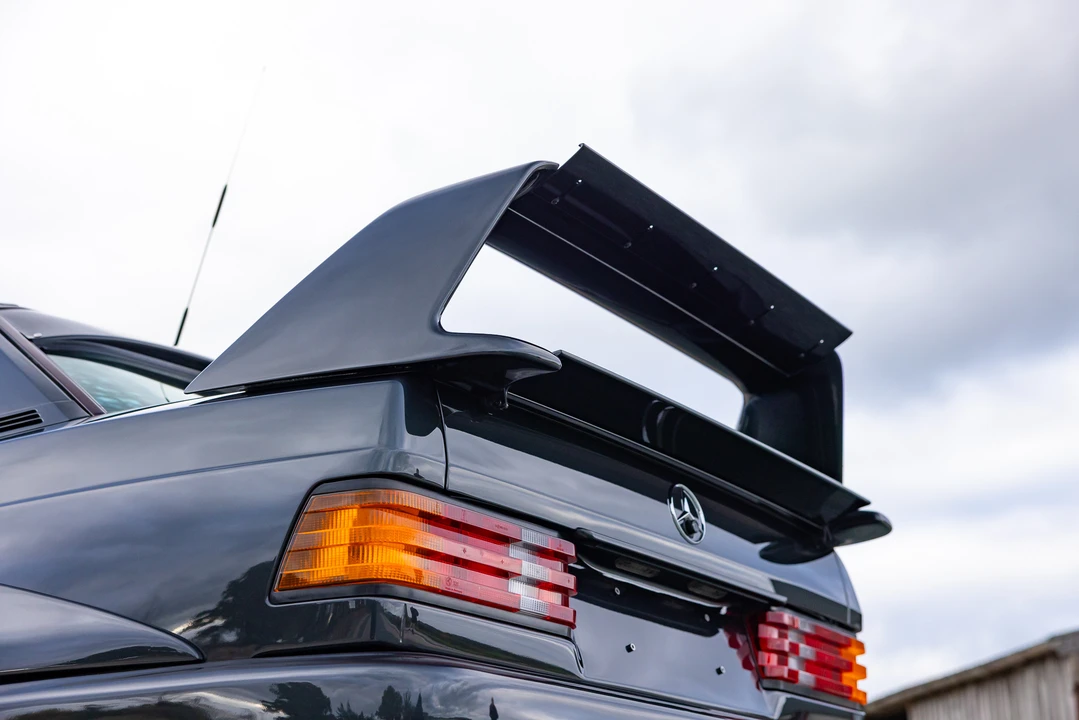 1990 Mercedes-Benz 190E 2.5-16 Evolution II - Image 14 of 31