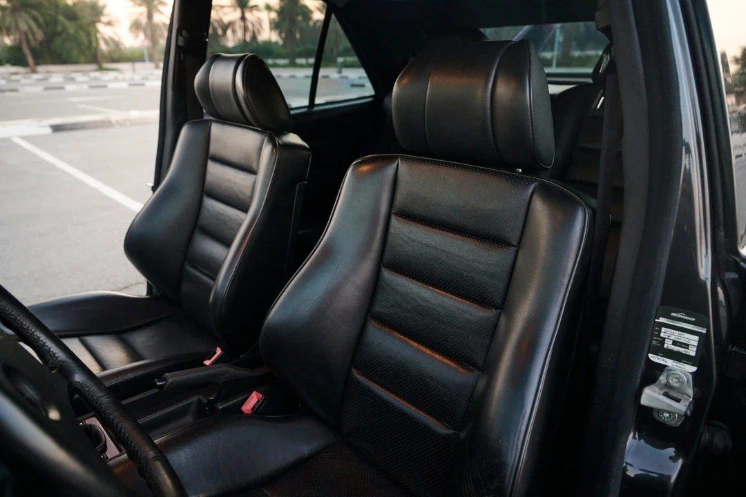 1990 Mercedes-Benz 190E 2.5-16 Evolution II - Image 5 of 21
