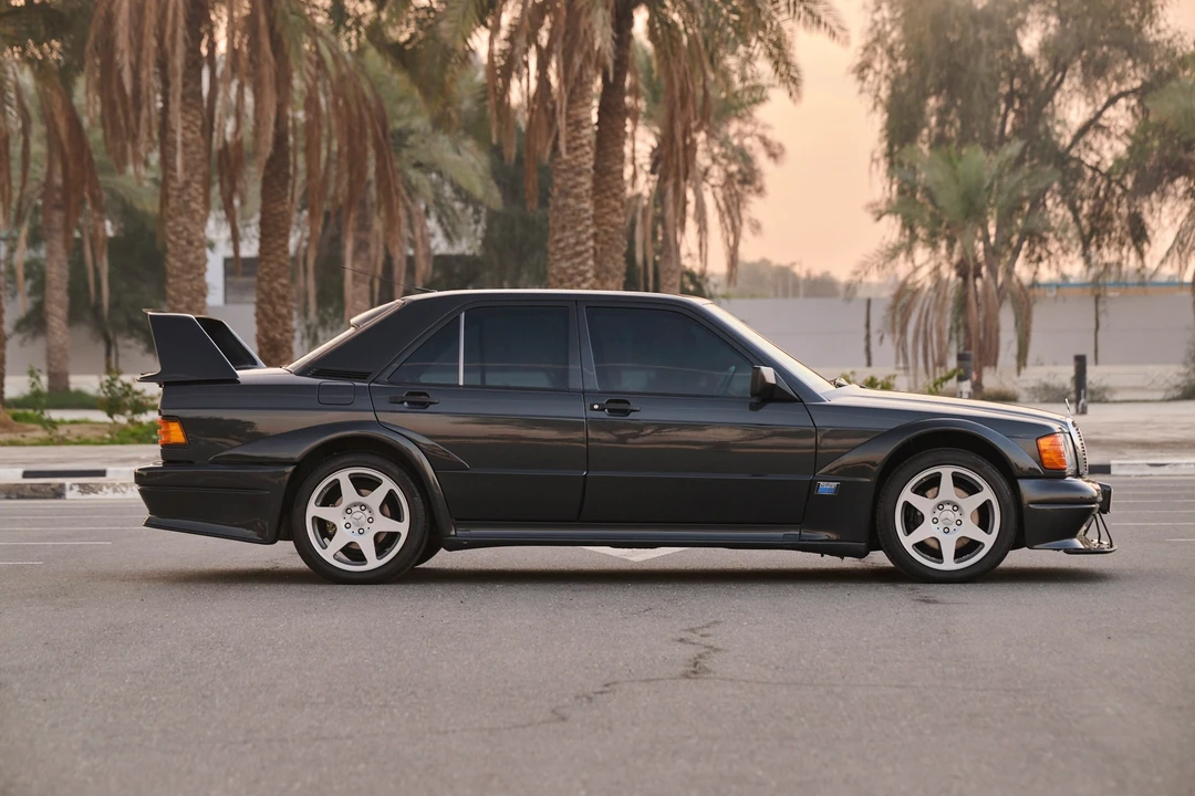 1990 Mercedes-Benz 190E 2.5-16 Evolution II - Image 16 of 21