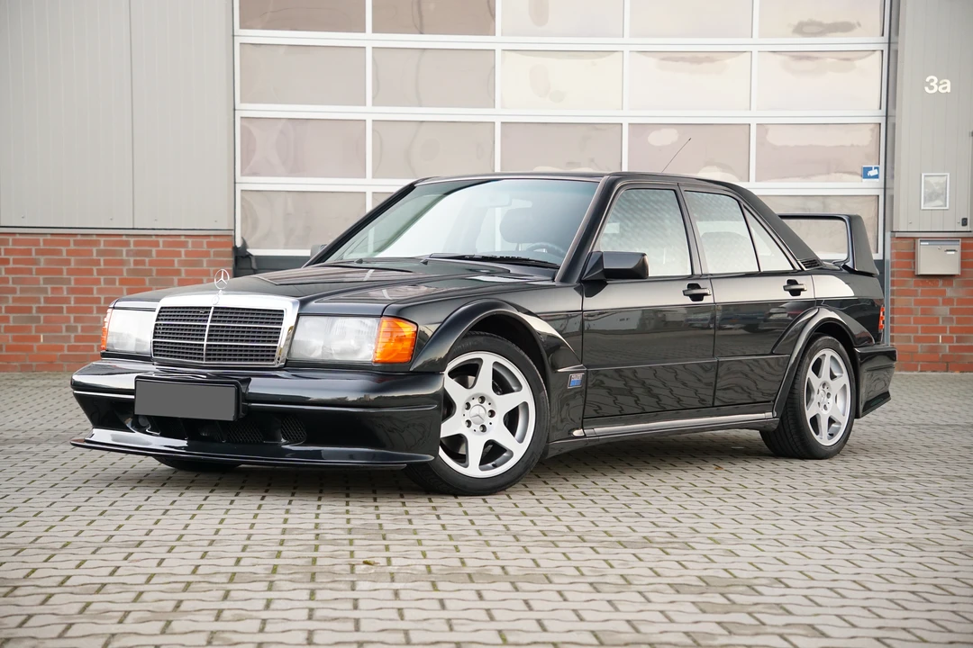 1990 Mercedes-Benz 190E 2.5-16 Evolution II - Image 7 of 24