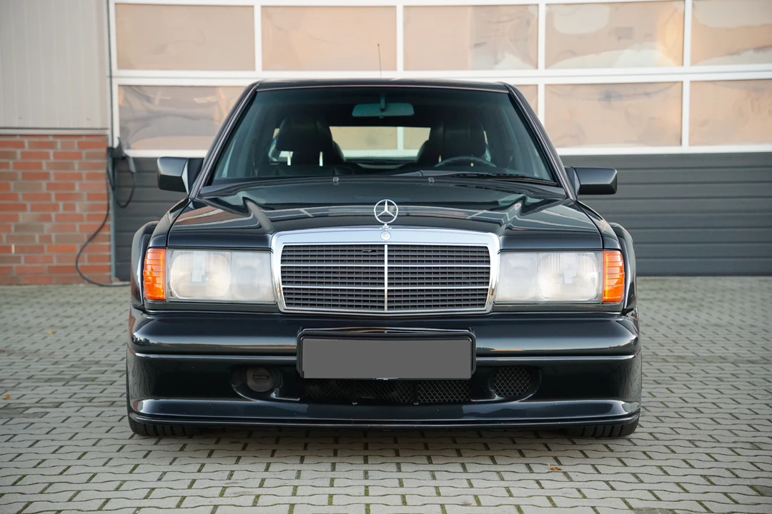 1990 Mercedes-Benz 190E 2.5-16 Evolution II - Image 2 of 24