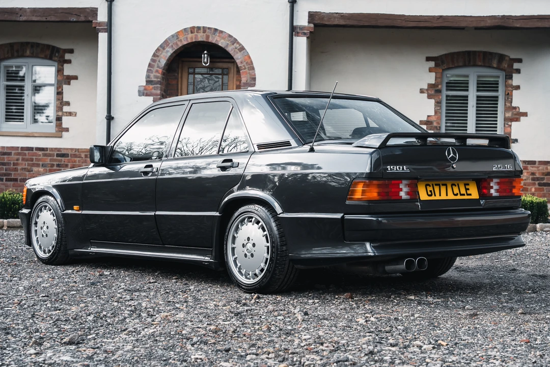 1990 Mercedes-Benz 190E 2.3-16 & 2.5-16 - Image 13 of 31