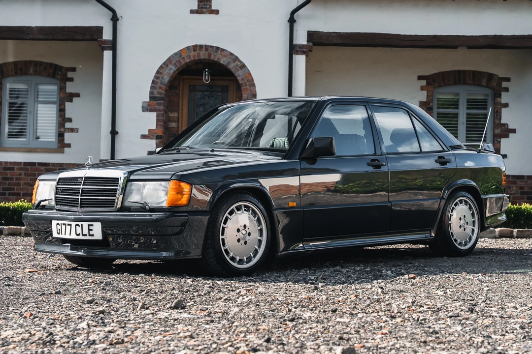 1990 Mercedes-Benz 190E 2.3-16 & 2.5-16 - Image 11 of 31