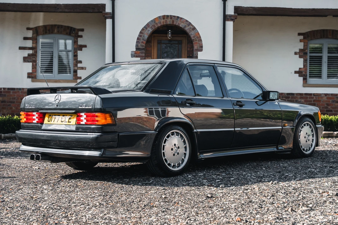 1990 Mercedes-Benz 190E 2.3-16 & 2.5-16 - Image 7 of 31