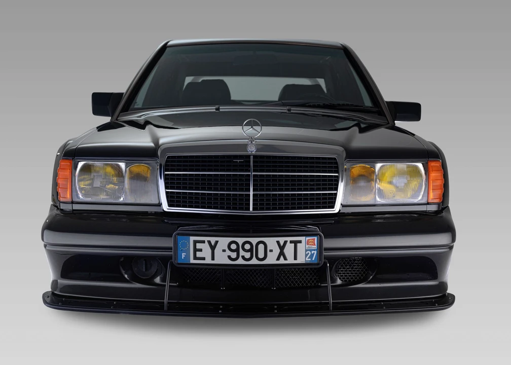 1990 Mercedes-Benz 190E 2.5-16 Evolution II - Image 16 of 31