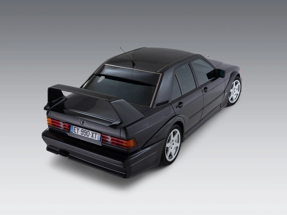 1990 Mercedes-Benz 190E 2.5-16 Evolution II - Image 9 of 31