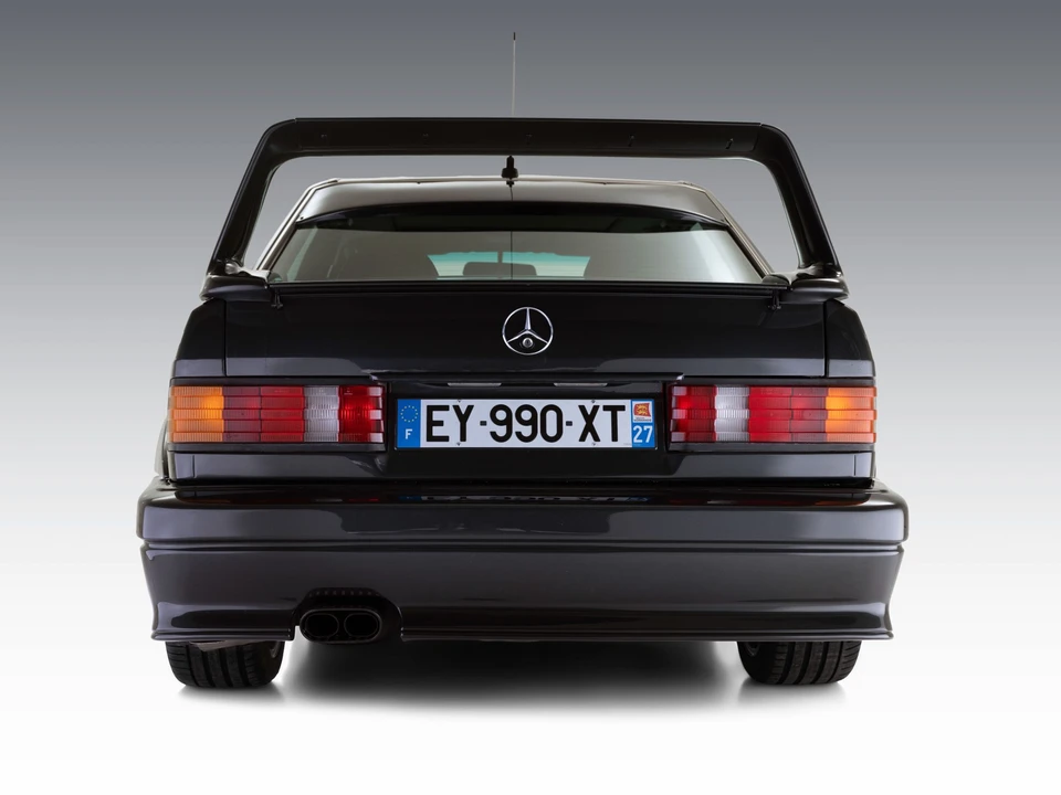 1990 Mercedes-Benz 190E 2.5-16 Evolution II - Image 7 of 31