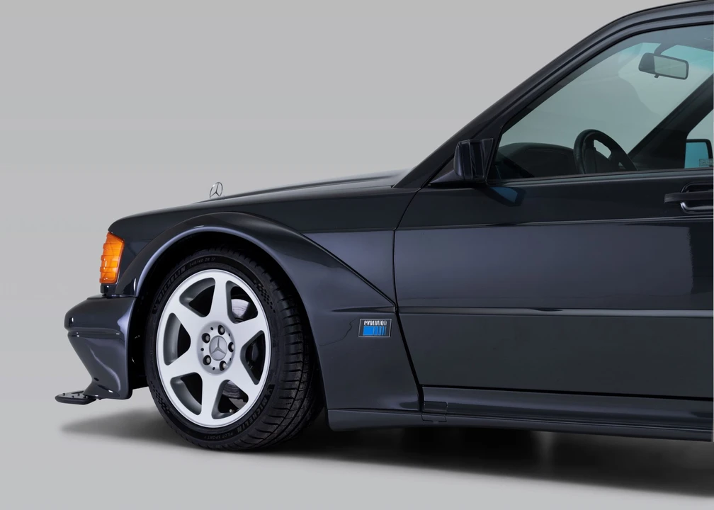 1990 Mercedes-Benz 190E 2.5-16 Evolution II - Image 26 of 31