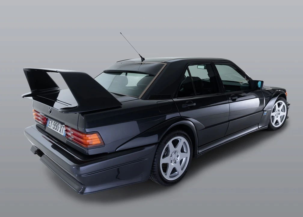 1990 Mercedes-Benz 190E 2.5-16 Evolution II - Image 11 of 31