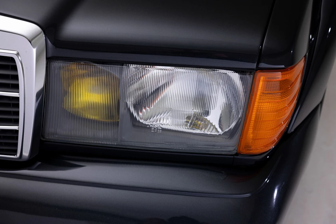 1990 Mercedes-Benz 190E 2.5-16 Evolution II - Image 22 of 31