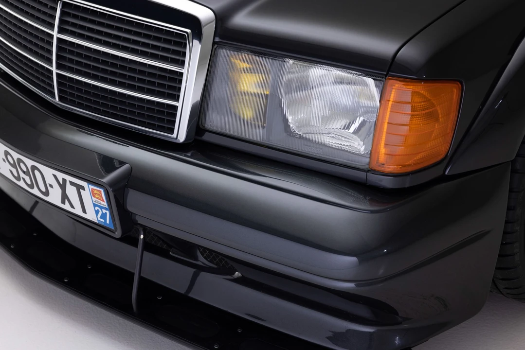 1990 Mercedes-Benz 190E 2.5-16 Evolution II - Image 23 of 31