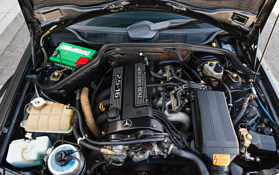 1990 Mercedes-Benz 190E 2.5-16 Evolution II - Image 30 of 31
