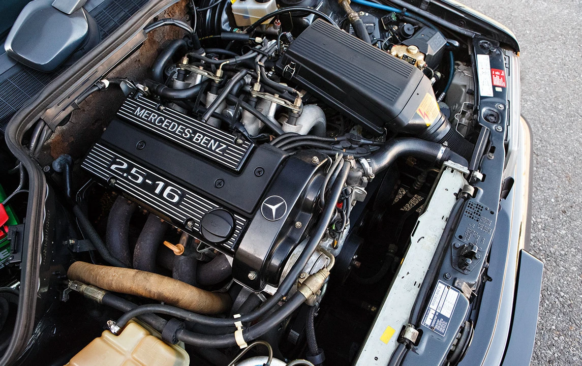 1990 Mercedes-Benz 190E 2.5-16 Evolution II - Image 29 of 31