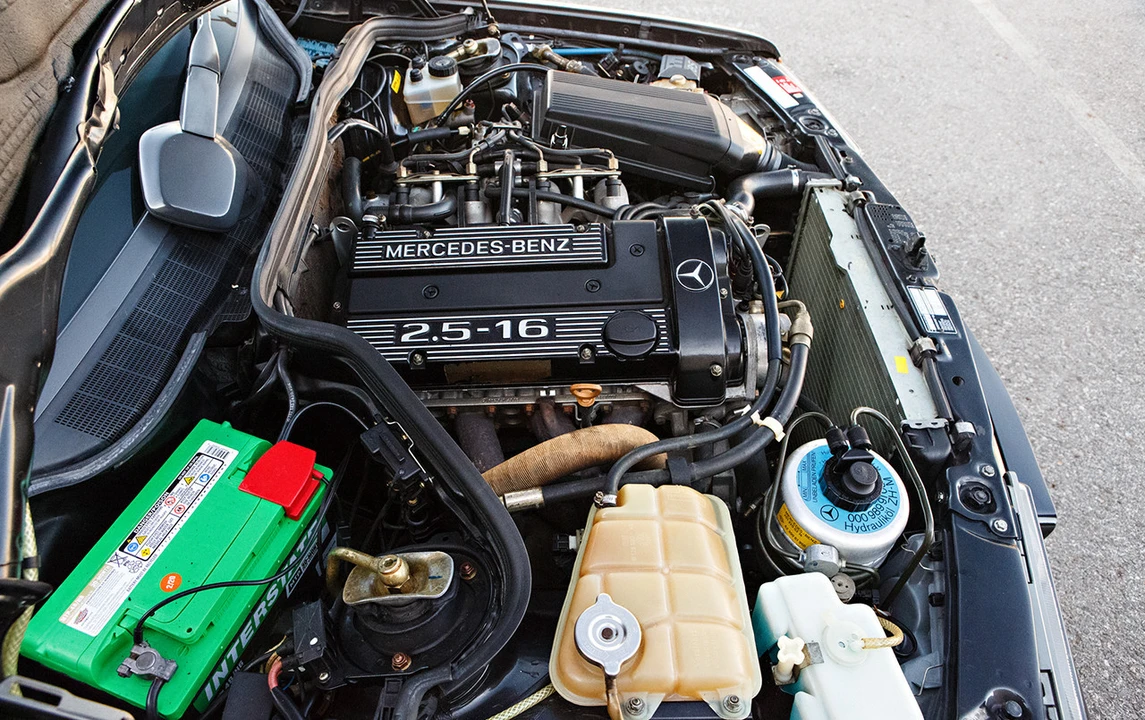 1990 Mercedes-Benz 190E 2.5-16 Evolution II - Image 26 of 31