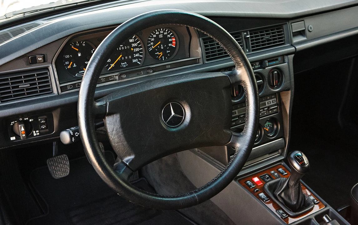 1990 Mercedes-Benz 190E 2.5-16 Evolution II - Image 20 of 31