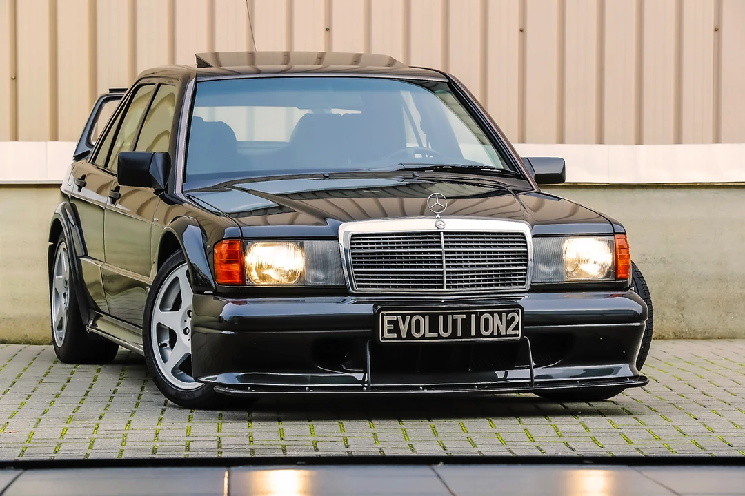 1990 Mercedes-Benz 190E 2.5-16 Evolution II - Image 5 of 31