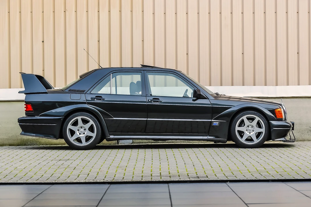 1990 Mercedes-Benz 190E 2.5-16 Evolution II - Image 7 of 31